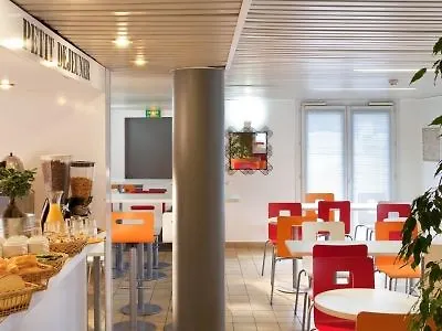 ***  Hotel America Lourdes France
